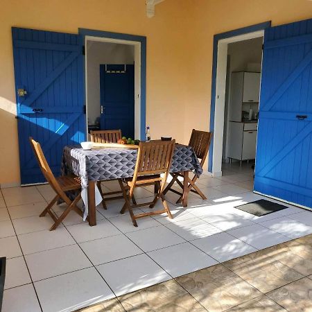 Bel Appartement T2 Avec Vue Sur Palmier Et Mer Sainte-Rose Exterior foto