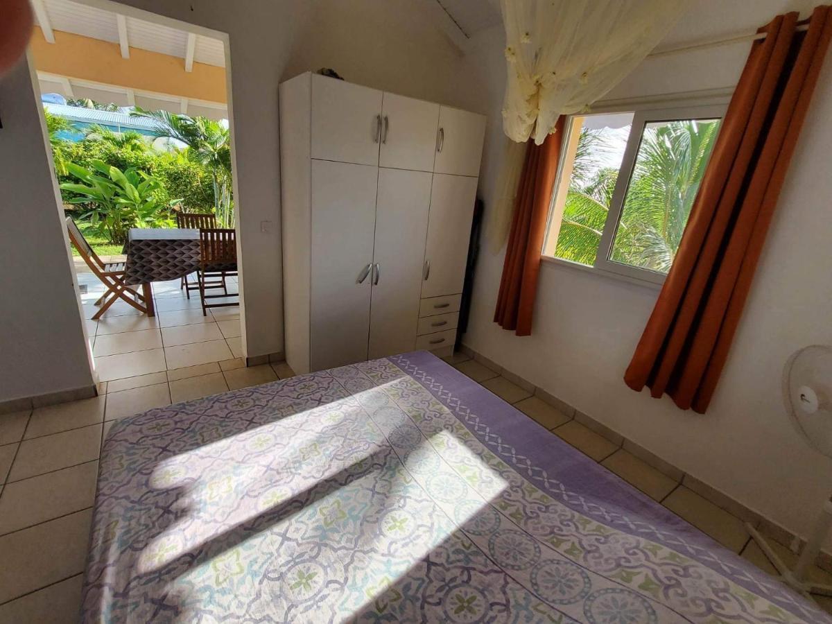 Bel Appartement T2 Avec Vue Sur Palmier Et Mer Sainte-Rose Exterior foto